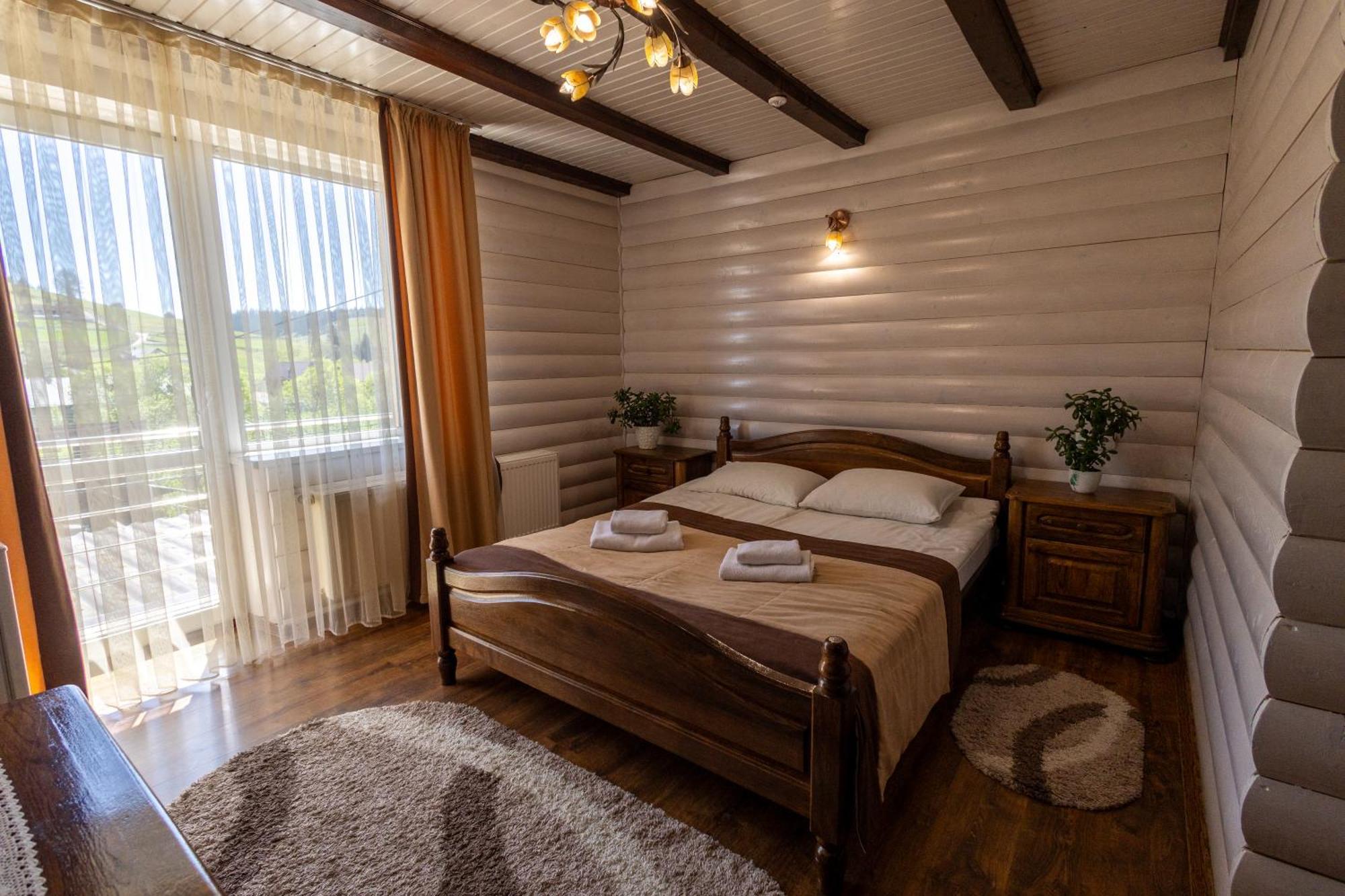 Villa Anet Palyanytsya Buitenkant foto