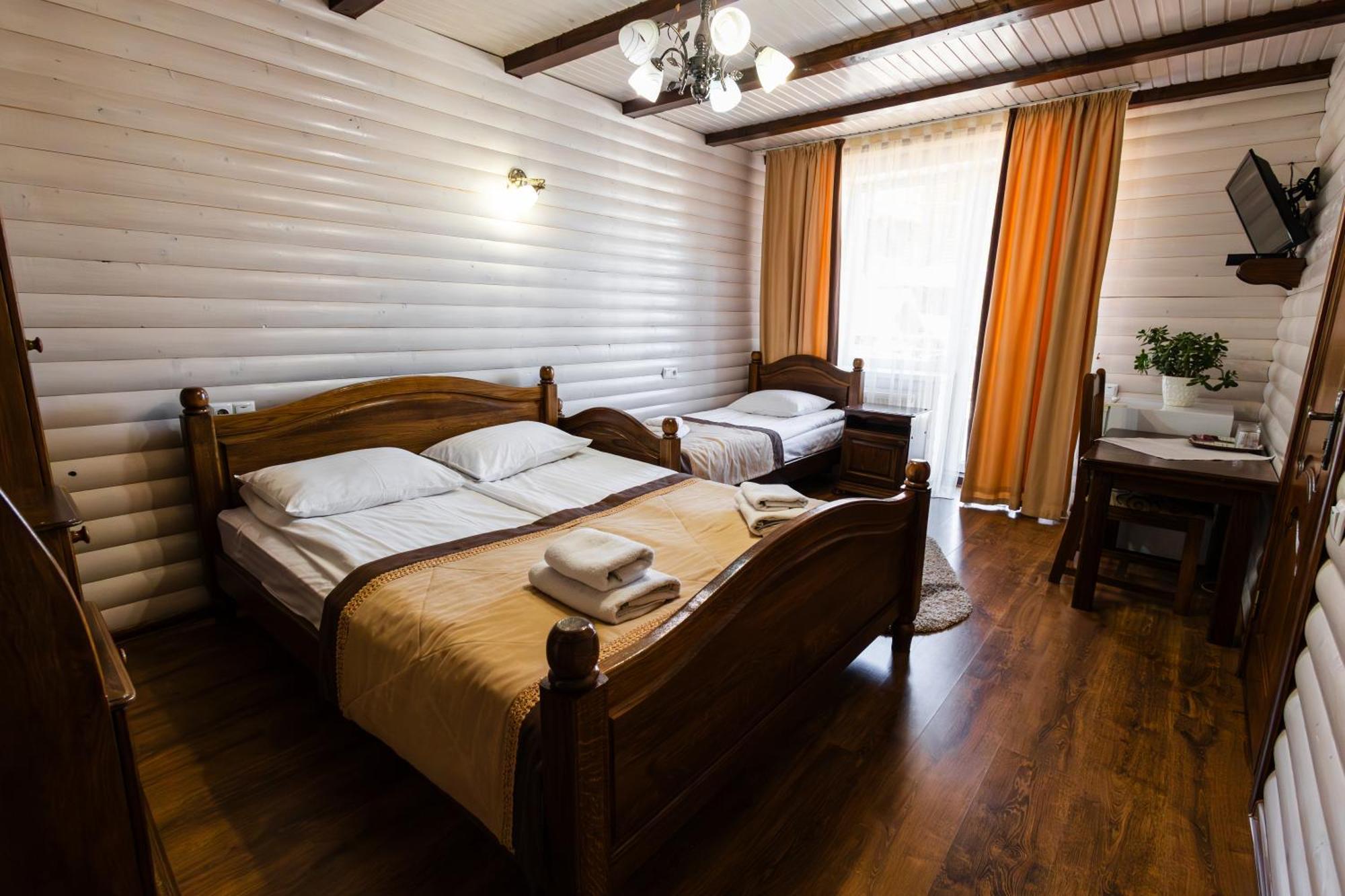 Villa Anet Palyanytsya Buitenkant foto