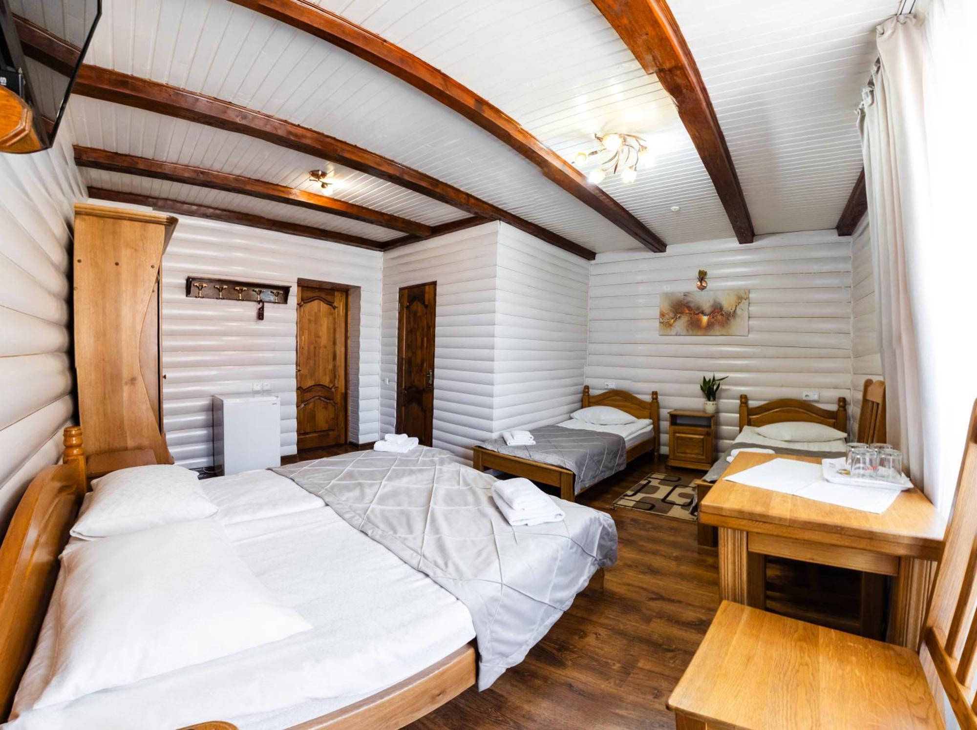 Villa Anet Palyanytsya Buitenkant foto