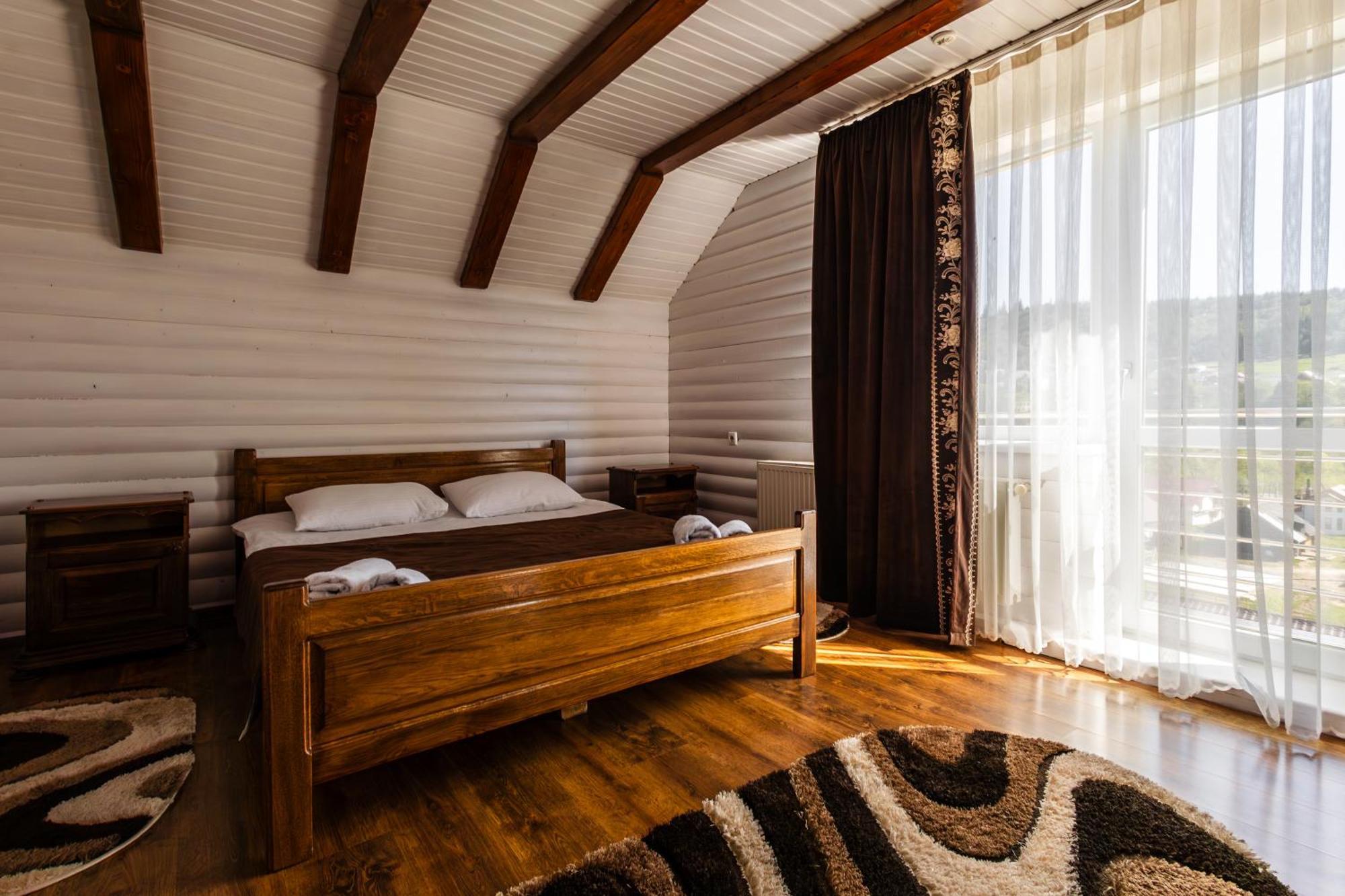 Villa Anet Palyanytsya Buitenkant foto